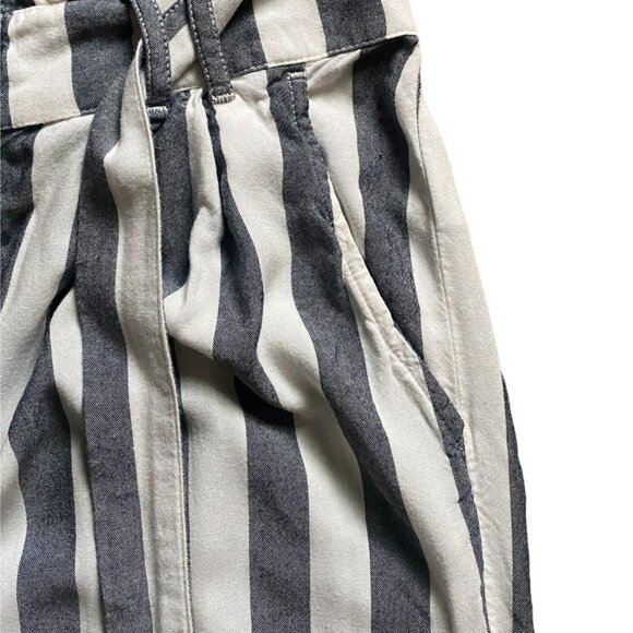 American Eagle Striped Paperback Trousers-Lightweight-Gray/White-M - Picture 5 of 9